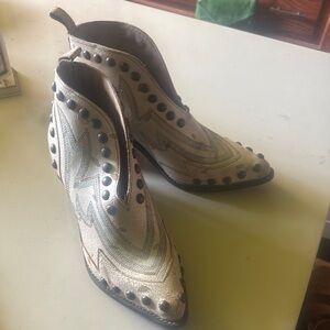 Circle G boots like new